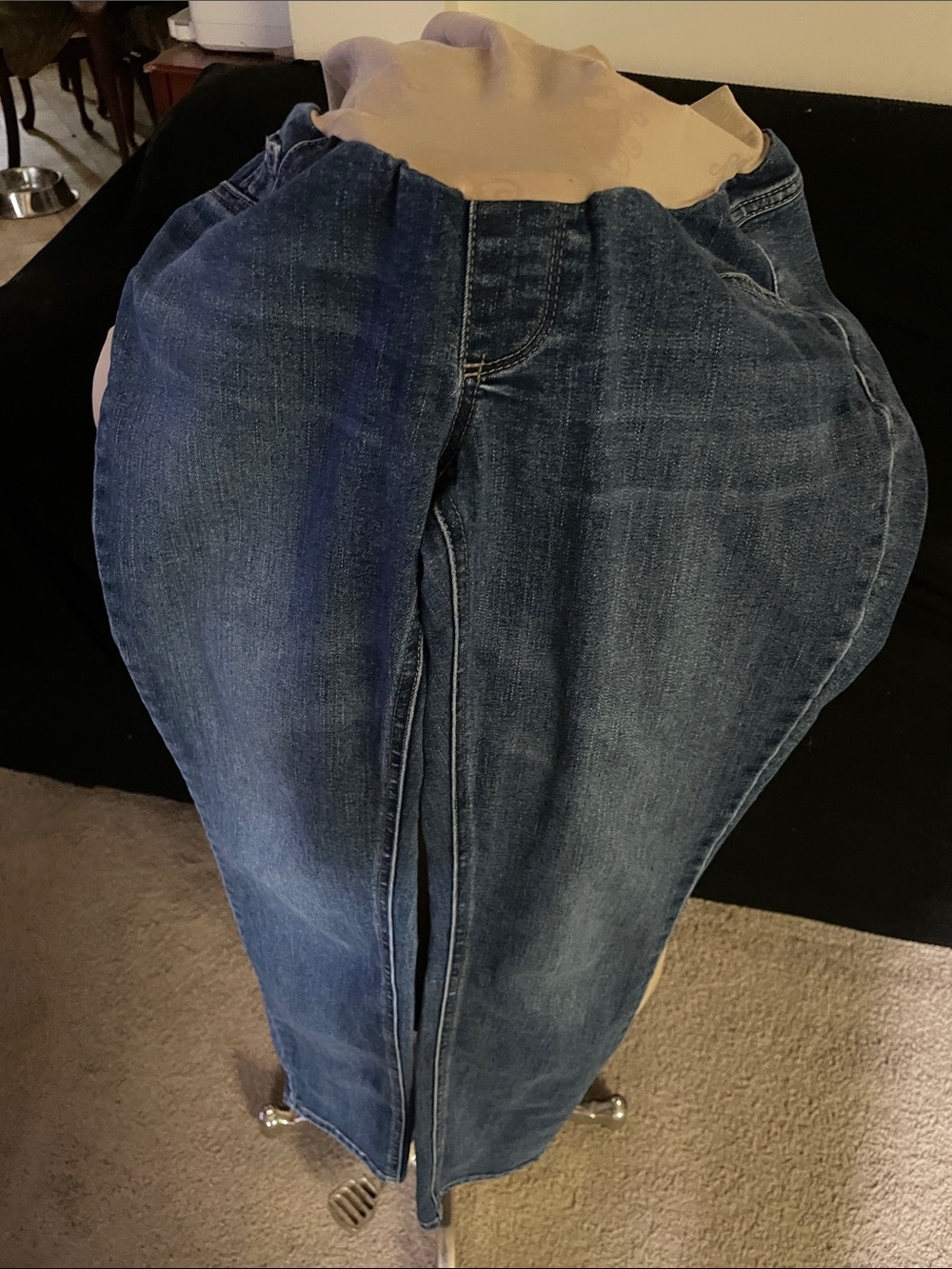 Mid Wash Straight-Leg Women’s Maternity jeans